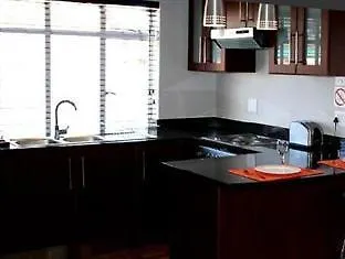 10 On Cape Self Catering Apartments Port Elizabeth 3*,