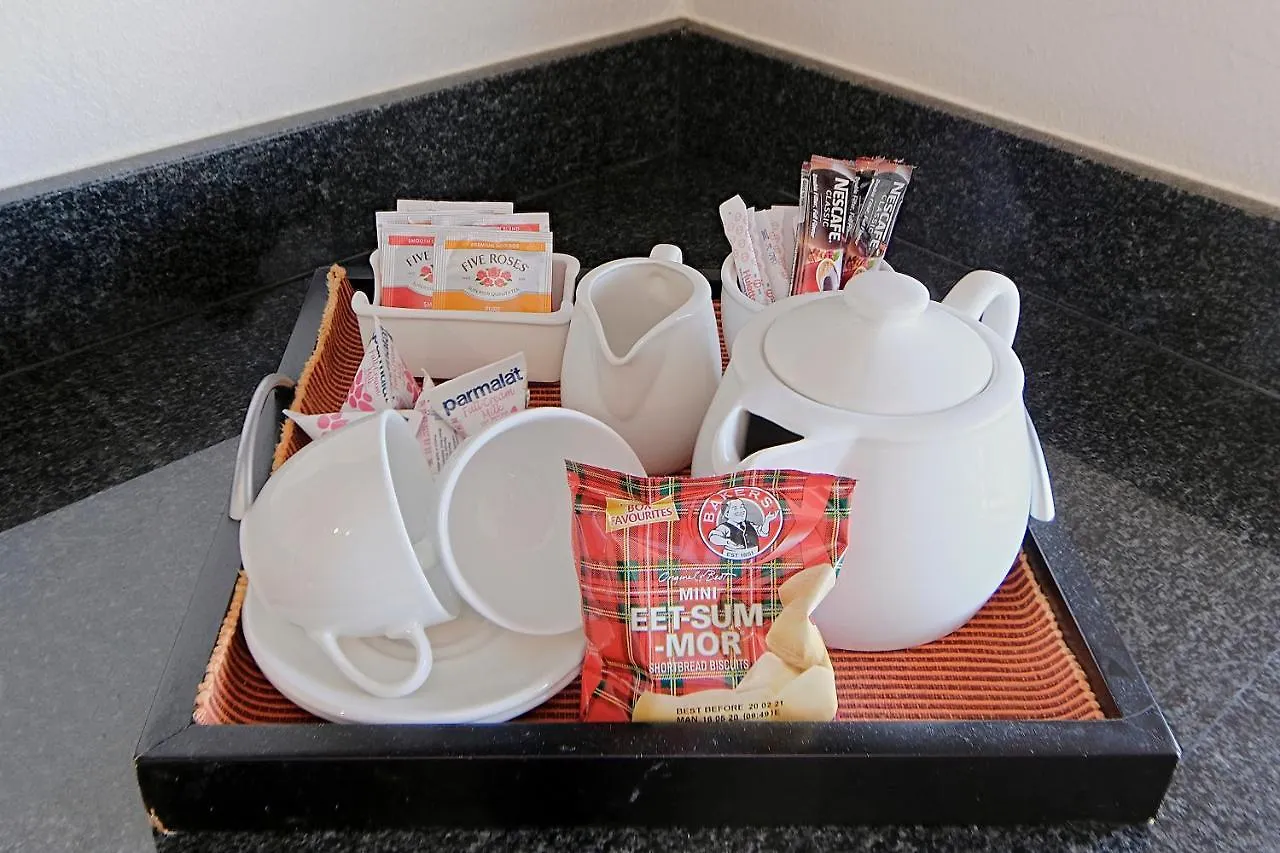 *** Hotel 10 On Cape Self Catering Apartments Port Elizabeth South Africa